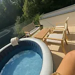 Apartmán Magnifique T3 Standing Avec Jacuzzi En Supplement Parking Privee Aix-les-Bains
