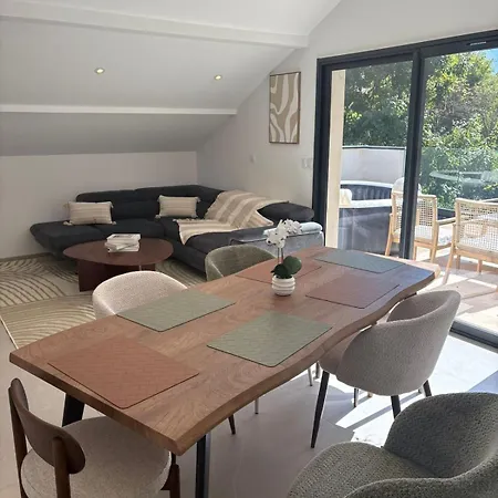 Apartamento L Oree De La Foret T3 Standing Parking Privé Aix Les Bains *