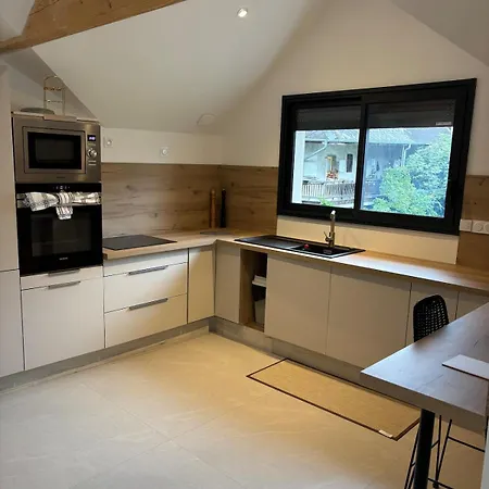 Magnifique T3 Standing Avec Jacuzzi En Supplement Parking Privee * 艾克斯莱班