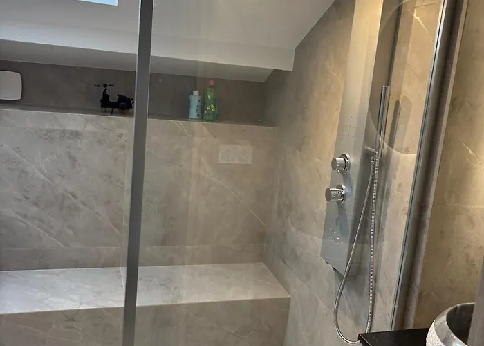 Magnifique T3 Standing Avec Jacuzzi En Supplement Parking Privee 公寓 艾克斯莱班