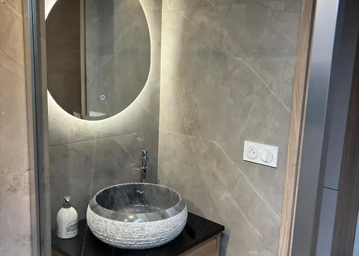 公寓 Magnifique T3 Standing Avec Jacuzzi En Supplement Parking Privee